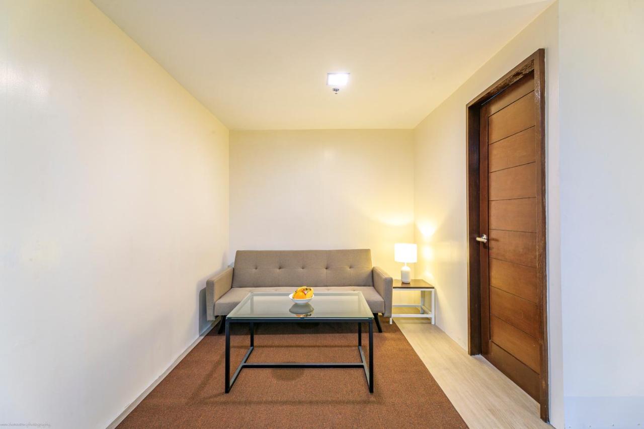 Fynn Boutique Hotel Bacoor Exteriör bild